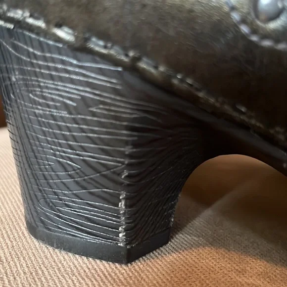 Dansko heeled Oxford shoes - Picture 5 of 6